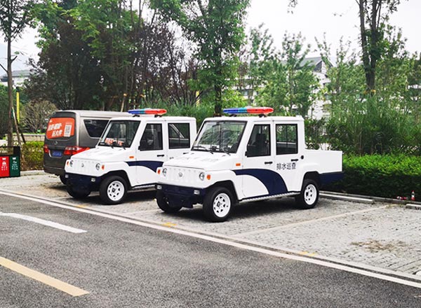 4轮电动巡逻车