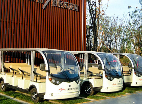 雅居乐接待观光车.jpg